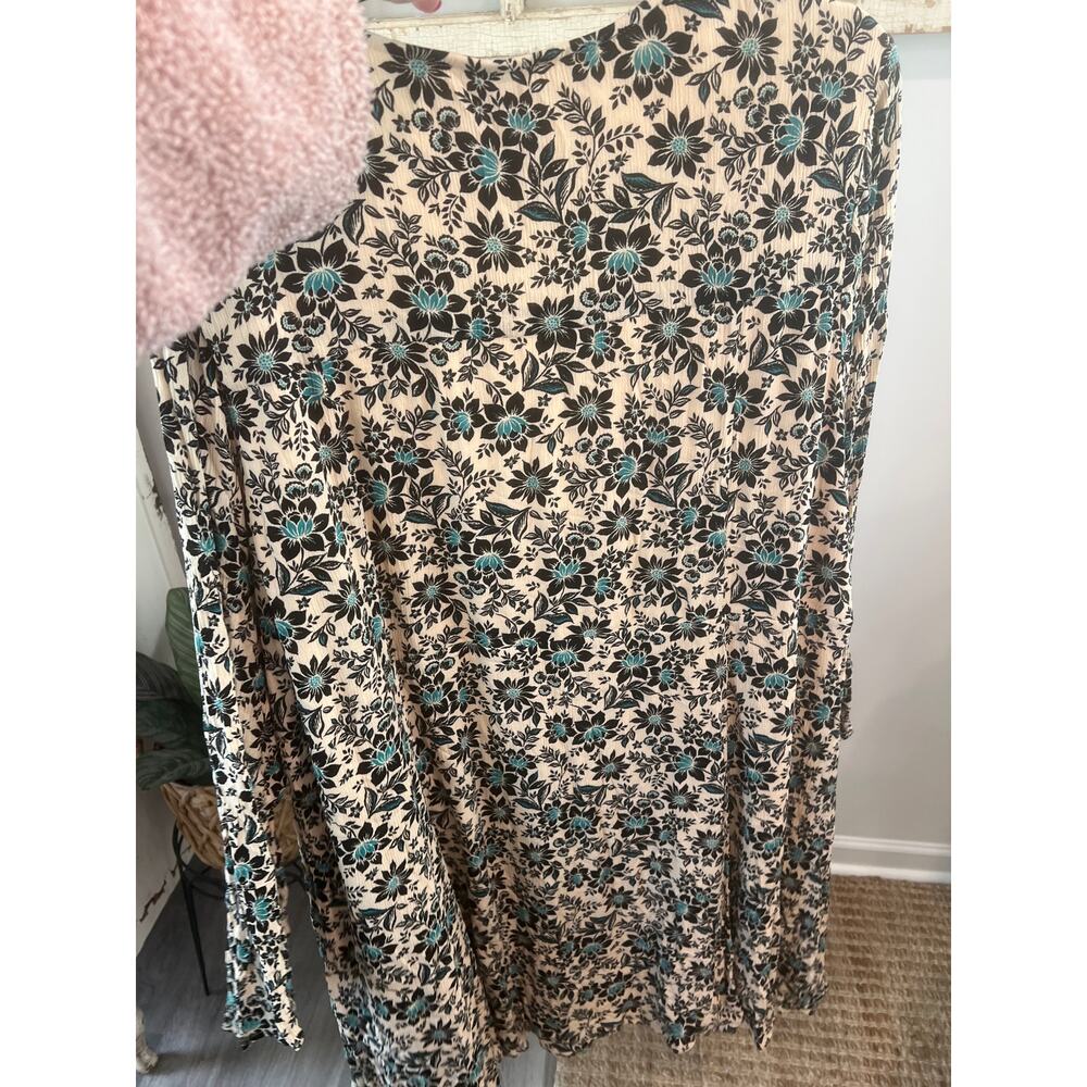 Torrid size 4X Women's Mini Gauze Lace-Up Floral Skater Dress - Picture 6 of 6